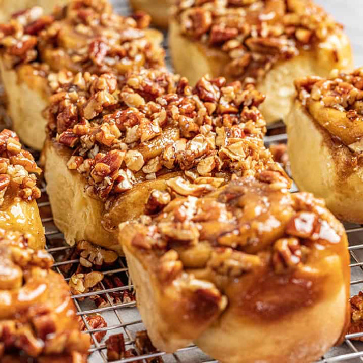 Sticky Pecan Rolls